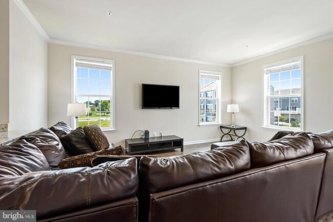 Building Photo - 6052 Krantz Dr