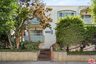 Building Photo - 8148 Redlands St