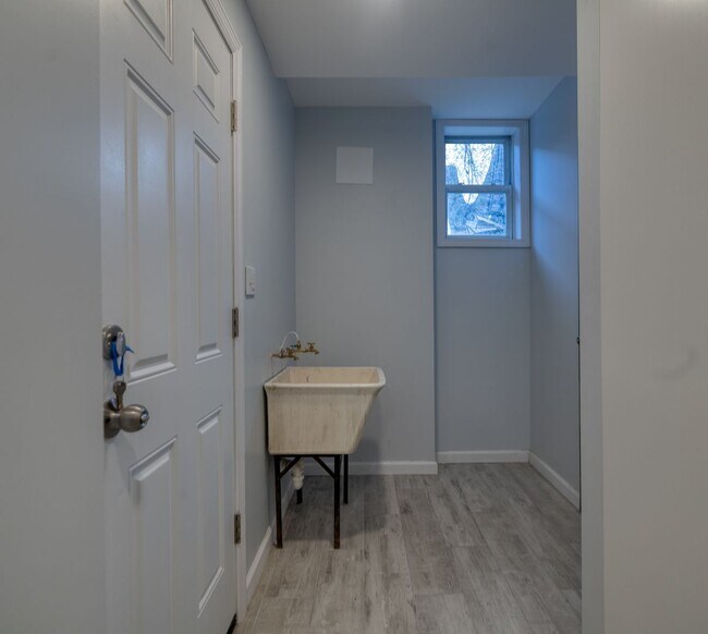 Building Photo - Storybook Tudor New Renovated | Two Full Kitchens | Full Finished Basement