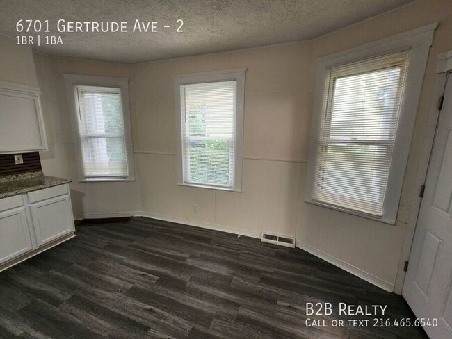 Building Photo - 6701 Gertrude Ave