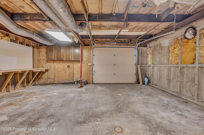 Building Photo - 100 Erie St