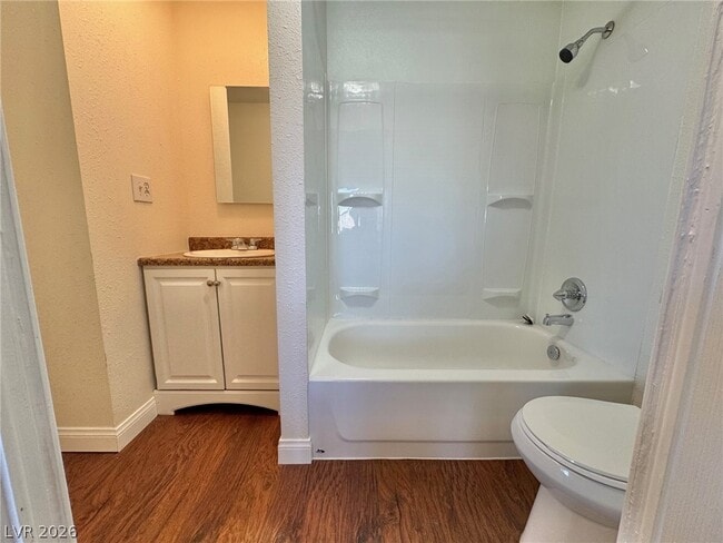 Building Photo - 5239 Ocala Ln