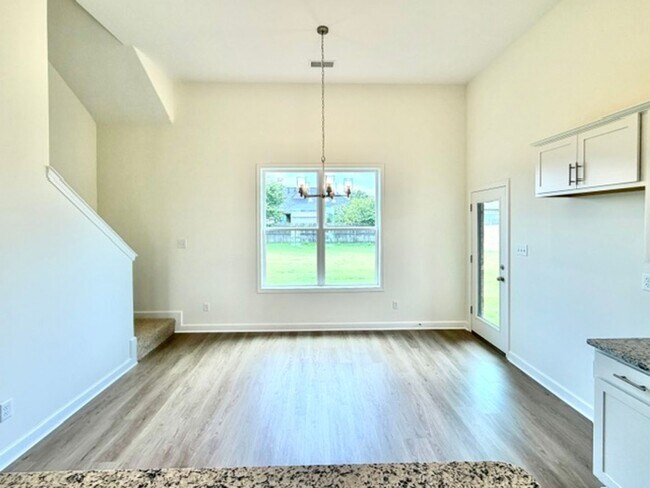 Building Photo - 155 Summer Rose Ln