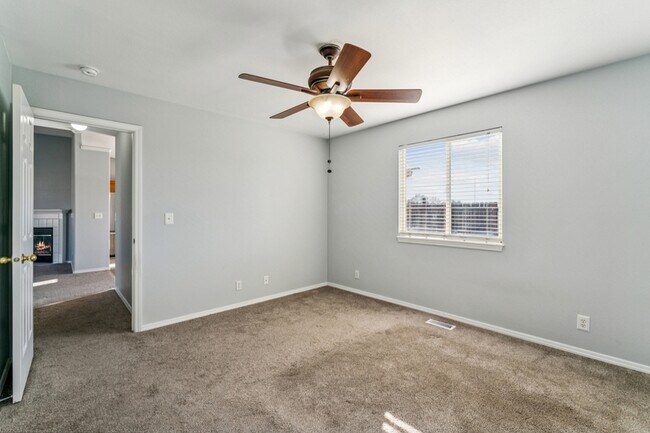 Building Photo - 7557 Arlington Dr