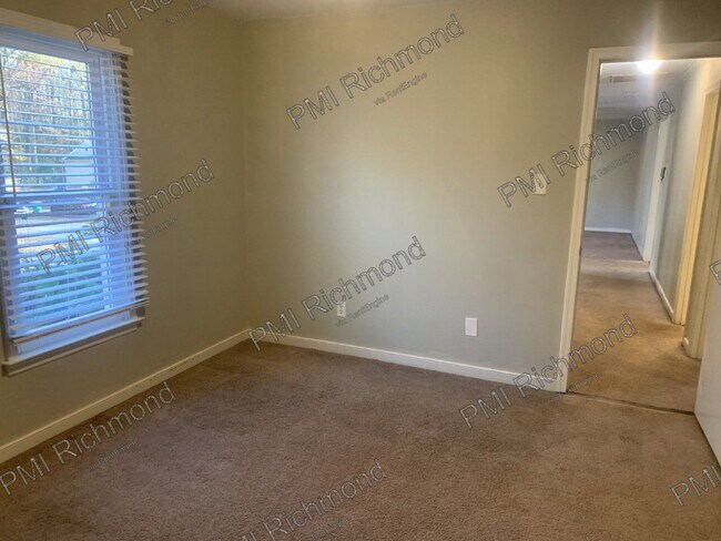 Building Photo - 5100 King Cotton Ln