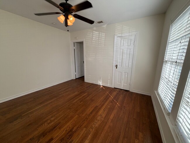 Building Photo - 3817 Frazier Ave