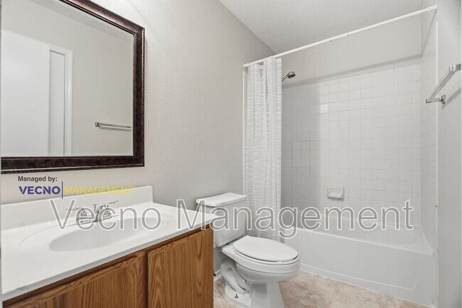 Building Photo - 8138 Elktree Pass