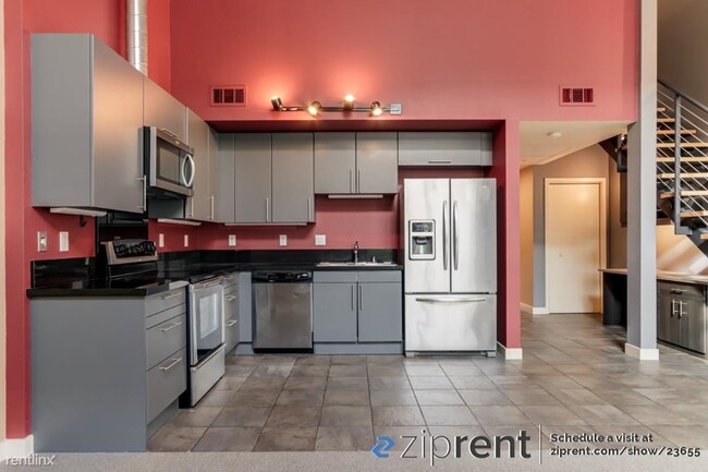 Building Photo - 1 br, 1.5 bath Condo - 88 Bush Street, San...