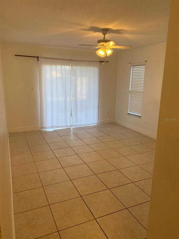 Building Photo - 1413 Abberton Dr