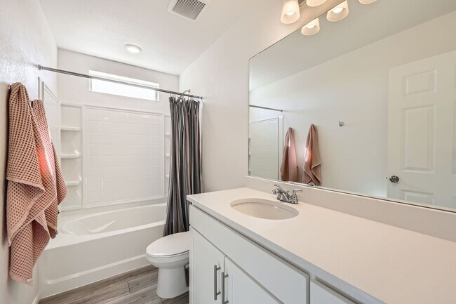 Building Photo - 10196 Worchester St