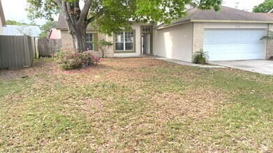 Building Photo - 3Bed/ 2Bath Home Available Now - Southchas...