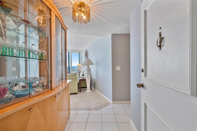 Building Photo - 58 N Collier Blvd