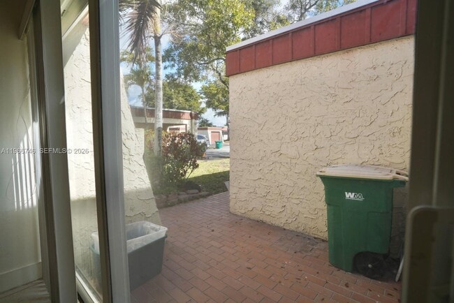 Building Photo - 6555 NW 99th Ave