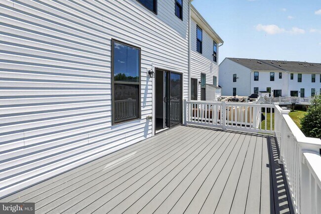 Building Photo - 8005 Milltown Cir