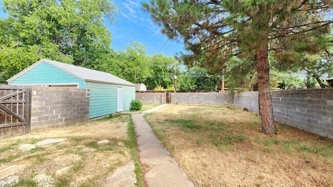 Building Photo - 3/1.5/2 DETACHED GARAGE - GREAT HOME IN TECH TERRACE