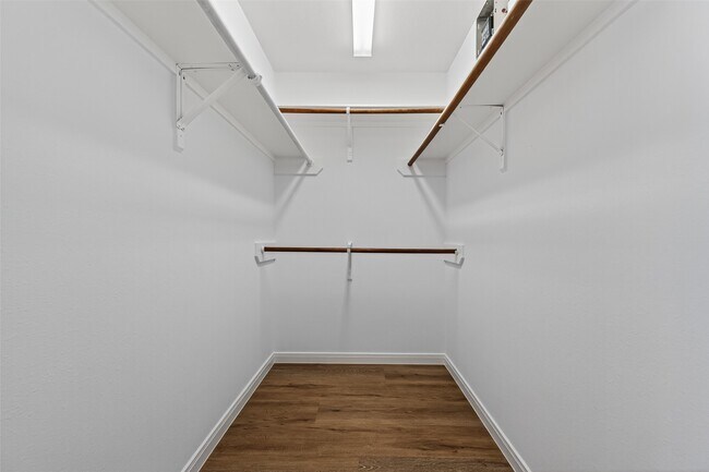 Building Photo - 10826 Aly Trace Ct