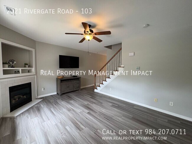 Building Photo - 2021 Rivergate Rd