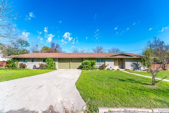 Building Photo - 447 Brees Blvd