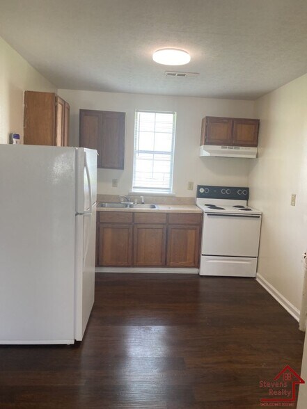 Building Photo - 55 Dogwood Pointe Dr