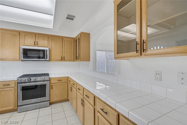 Building Photo - 8756 Harvest Valley Ave