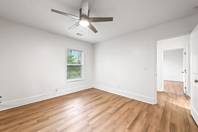 Building Photo - Location, Location - Duplex Unit A - 636 Francis PL NW/ 2 bedroom, 2 bath - off street parking $1...