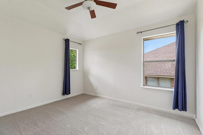 Building Photo - 12604 Tierra Grande Trail