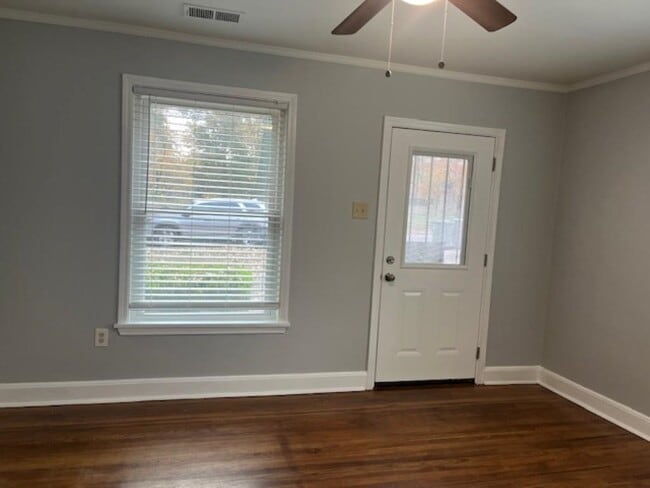 Building Photo - 3764 Carnes Ave