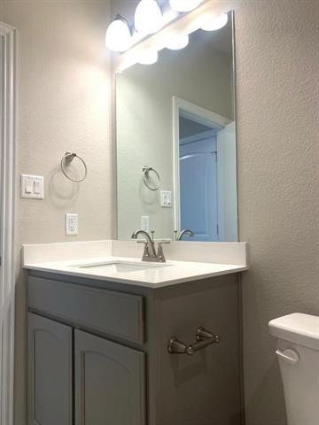 Building Photo - 906 Gambel Dr