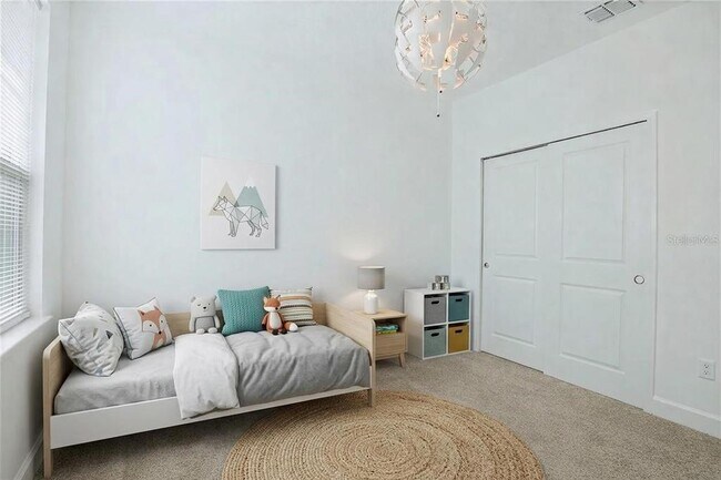 Building Photo - 7038 Arnoldson St