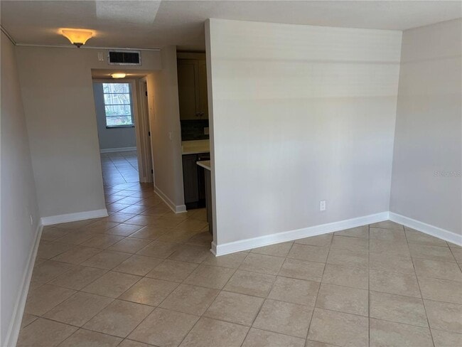 Building Photo - 7405 Bay Island Dr S