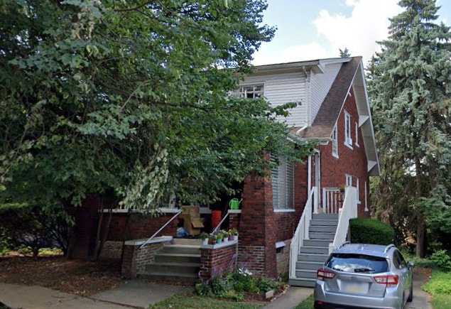 Building Photo - 3001 Knowlson Ave