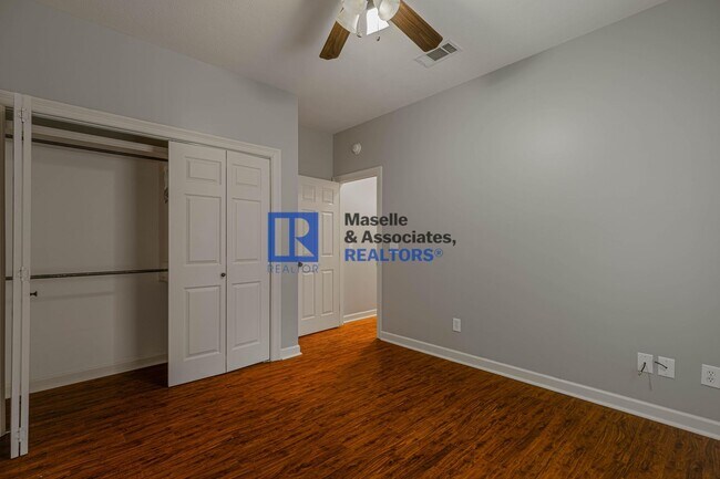Building Photo - 3 Bed/2 Bath Home in Bruenburg in Clinton