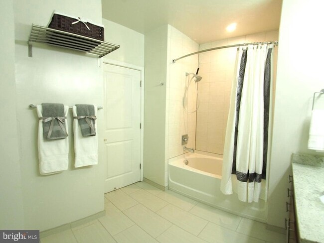 Building Photo - 8005 13th St