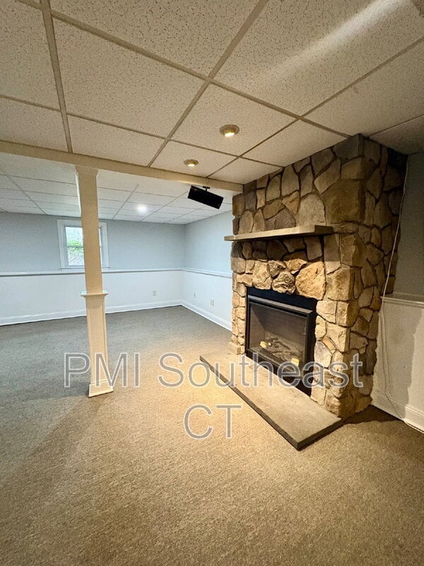 Building Photo - 49 Deer Ridge Rd