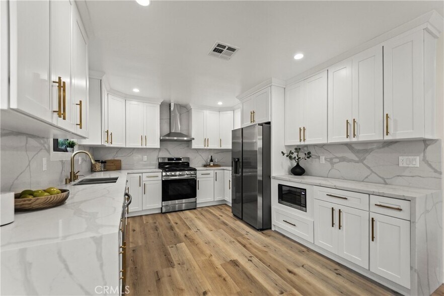 Building Photo - 1835 S Crescent Heights Blvd