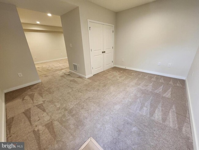 Building Photo - 34 Asa Ct