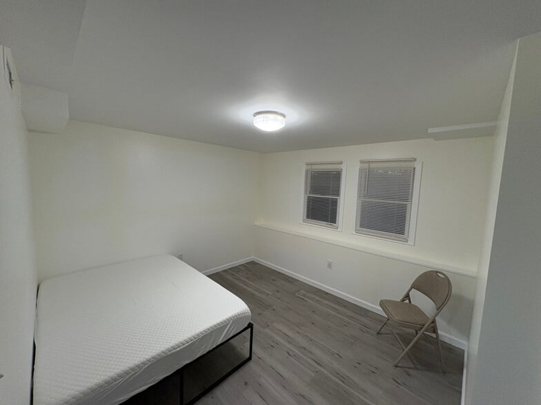 Building Photo - 91 Taylor Ave