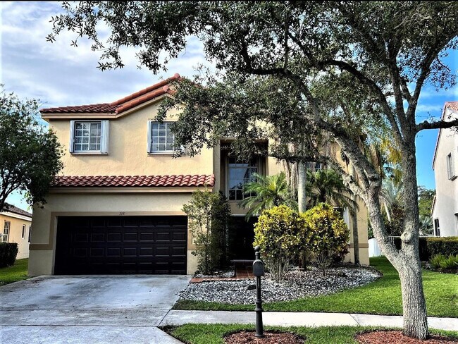 Building Photo - 338 Cambridge Dr