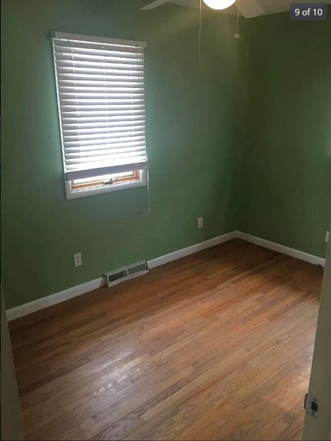 Building Photo - Charming 3 Bedroom Home in Iowa City!
