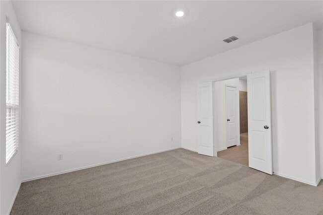 Building Photo - 172 Rodney Boat Rd