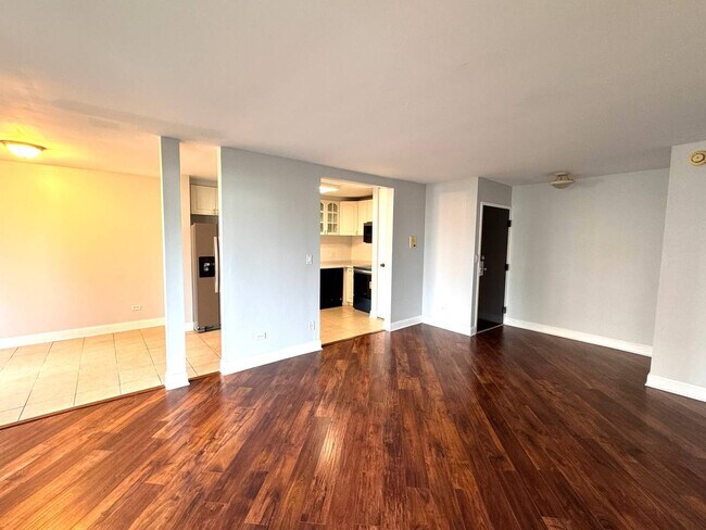 Building Photo - 2 Villa Verde Dr