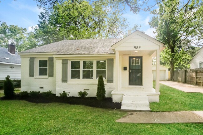 Primary Photo - Beautiful House for Rent in Berclair-Highl...