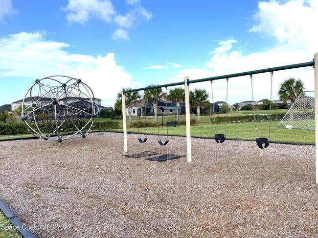 Building Photo - 2831 Casterton Dr