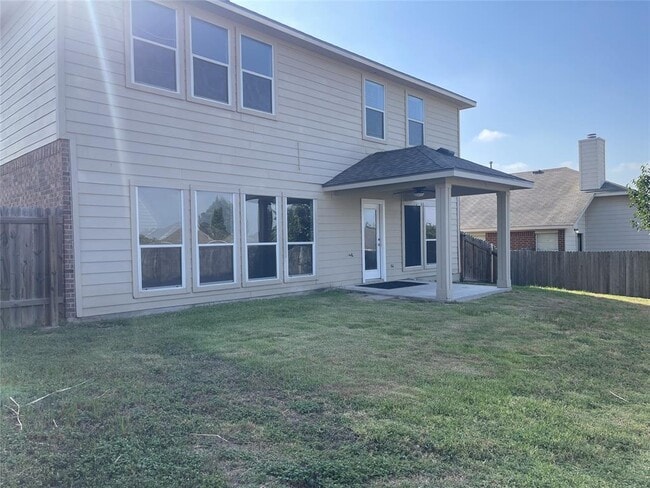 Building Photo - 1542 Haynie Bend