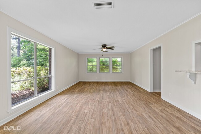 Building Photo - Welcome Home!