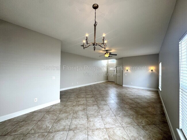 Building Photo - 11273 Moonshine Creek Cir