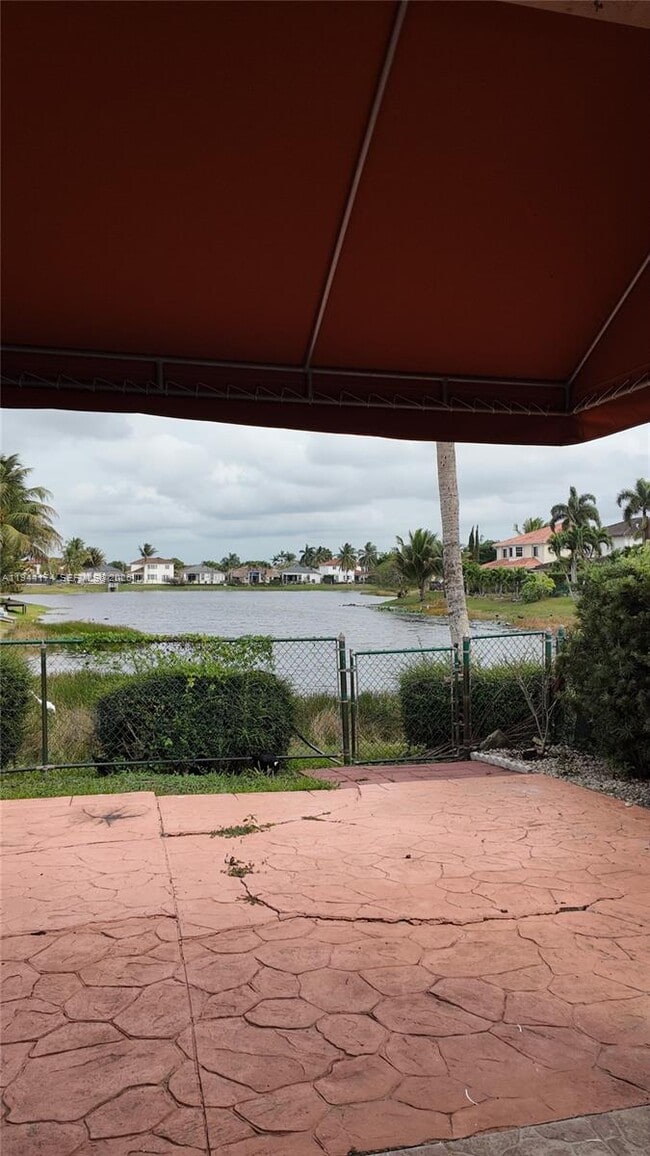 Building Photo - 3265 SW 153rd Pl