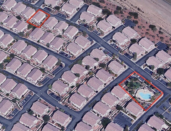 Building Photo - Great townhome in Henderson Gated Community with a 2 car attached garage and backyard