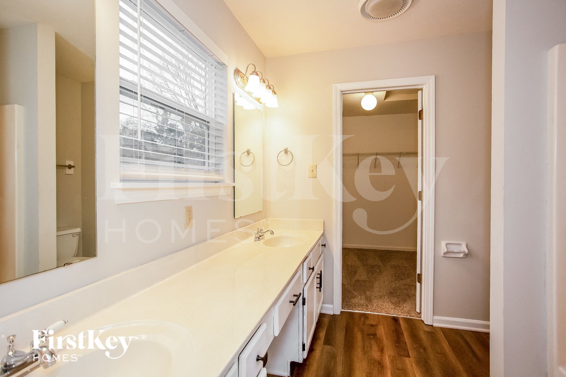 Building Photo - 7407 Bancaster Dr