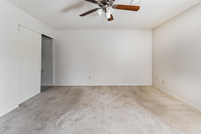 Building Photo - 4398 French Market Cir E